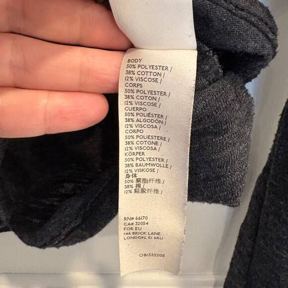 We The Free Size XS Extra Small Ruched Sleeve Dark Gray Top - Picture 4 of 5